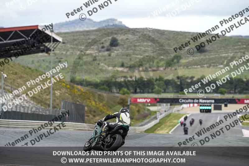cadwell no limits trackday;cadwell park;cadwell park photographs;cadwell trackday photographs;enduro digital images;event digital images;eventdigitalimages;navarra;no limits trackdays;peter wileman photography;racing digital images;trackday digital images;trackday photos